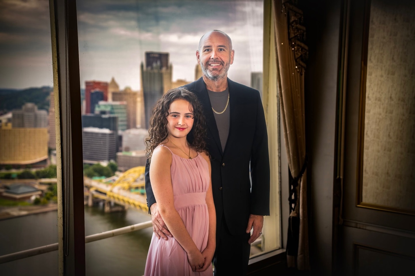 Amazing dad and daughter duo. I had an awesome time at Le Mont Restaurant yesterday the 30th, the patrons were amazing a